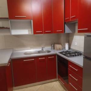 Lanište,2-sob. stan s loggiom,NKP 42m2, 3. kat/lift, odlična lokacija