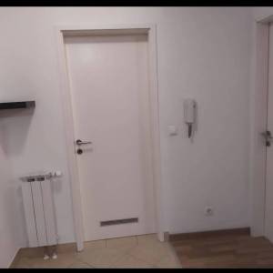 Lanište,2-sob. stan s loggiom,NKP 42m2, 3. kat/lift, odlična lokacija