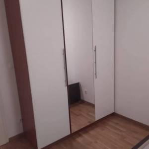 Lanište,2-sob. stan s loggiom,NKP 42m2, 3. kat/lift, odlična lokacija