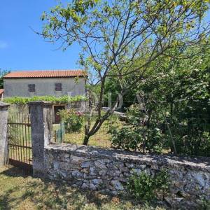 Lijepa istarska kamena kuća,LABIN okolica