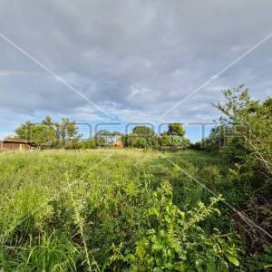 Ližnjan, građevinsko zemljište 694 m2 na mirnoj lokaciji, samo 1.2 km od mora