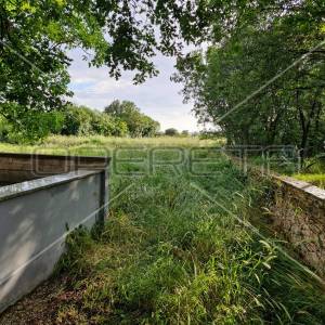 Ližnjan, građevinsko zemljište 694 m2 na mirnoj lokaciji, samo 1.2 km od mora
