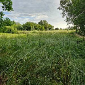 Ližnjan, građevinsko zemljište 694 m2 na mirnoj lokaciji, samo 1.2 km od mora