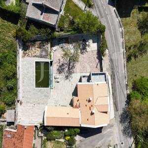 Luksuzna kamena vila s bazenom i pogledom na more – Grižane, Crikveničko zaleđe