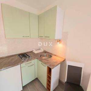 MALI LOŠINJ (okolica) - Apartman u prizemlju na mirnoj lokaciji