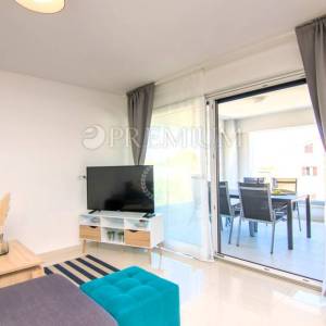 Malinska, dva apartmana blizu mora s okućnicom!