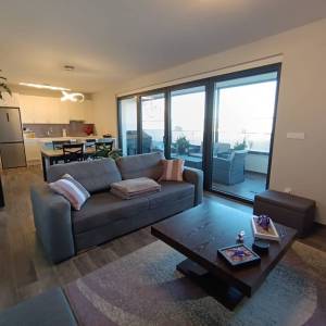 MALINSKA - Moderan dvosobni apartman s pogledom na more