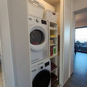MALINSKA - Moderan dvosobni apartman s pogledom na more