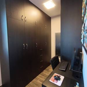 MALINSKA - Moderan dvosobni apartman s pogledom na more