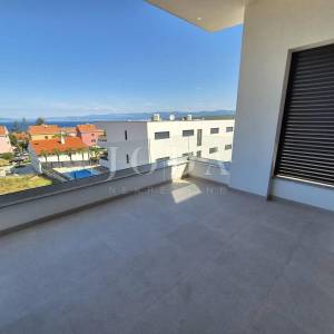 Malinska, odličan koncept 2 apartmana, novogradnja