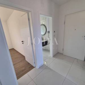 Malinska, odličan koncept 2 apartmana, novogradnja