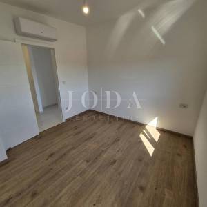 Malinska, odličan koncept 2 apartmana, novogradnja