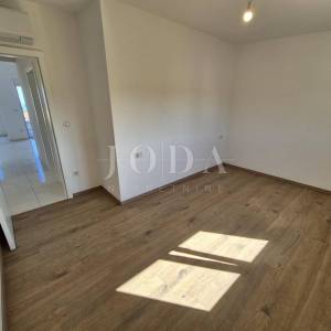 Malinska, odličan koncept 2 apartmana, novogradnja
