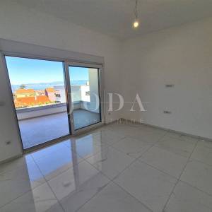 Malinska, odličan koncept 2 apartmana, novogradnja