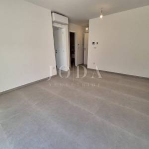 Malinska, odličan koncept 2 apartmana, novogradnja