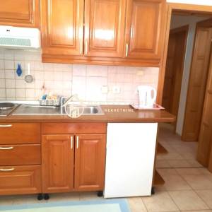 Malinska,kuća  410m2 s više apartmana,vlasitim parkingom i bazenom