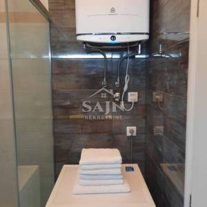 Marina/Prvi red do mora stan 76 m²