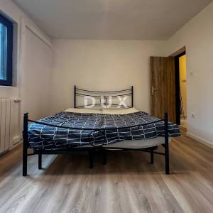 MATULJI - 3S+DB s okućnicom i parkingom, 1.kat