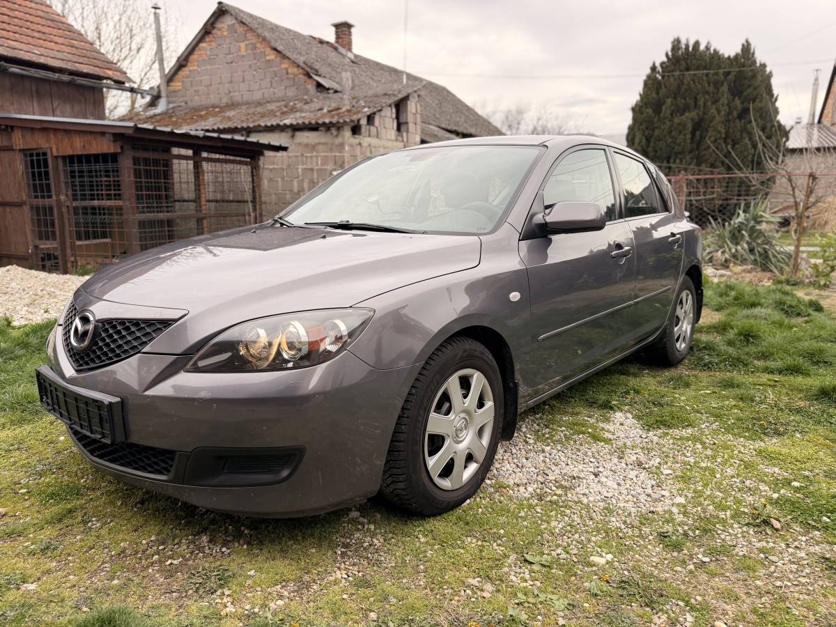 Mazda 3, 1.4 benzin