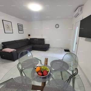 MEDULIN, Stan 44.5 m2
