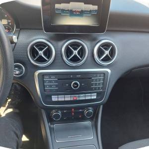 Mercedes A 220d 4M Aut. 177 KS, KAM+GR SJED+LED