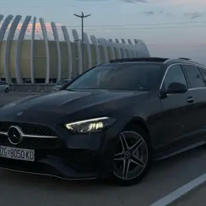 Mercedes-Benz C200d T AMG Line *Pano, vrhunsko stanje, 2 seta kotača*