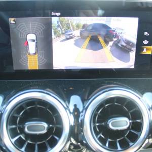 Mercedes-Benz GLB 200d AUTOMATIK *LED, NAVIGACIJA, KAMERA*