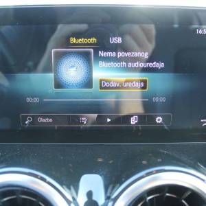 Mercedes-Benz GLB 200d AUTOMATIK *LED, NAVIGACIJA, KAMERA*