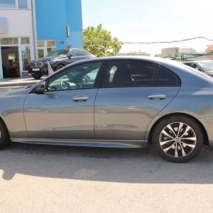 Mercedes-Benz klasa C C220d AUTOMATIK *LED,NAVIGACIJA,KAMERA*