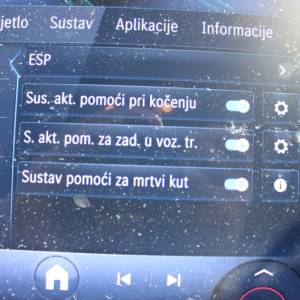 Mercedes-Benz klasa C C220d AUTOMATIK *LED,NAVIGACIJA,KAMERA*