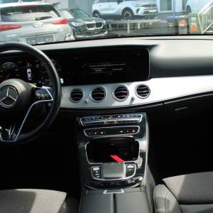 Mercedes-Benz klasa E E220d AUTOMATIK *LED,NAVIGACIJA,KAMERA*