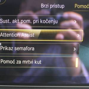Mercedes-Benz klasa E E220d AUTOMATIK *LED,NAVIGACIJA,KAMERA*