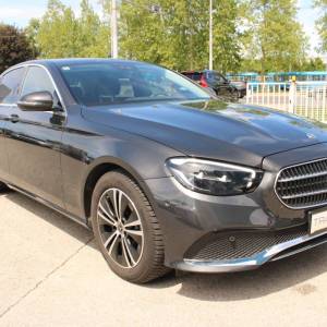 Mercedes-Benz klasa E E220d AUTOMATIK *LED,NAVIGACIJA,KAMERA*
