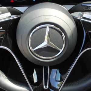 Mercedes-Benz klasa E E220d AUTOMATIK *LED,NAVIGACIJA,KAMERA*