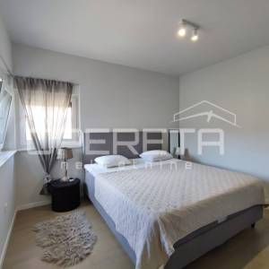 Moderan dvosoban stan s pogledom na more, prizemlje, 75 m², Pag