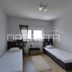 Moderan dvosoban stan s pogledom na more, prizemlje, 75 m², Pag