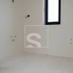 Moderna vila s bazenom na mirnoj lokaciji s 3 spavaće sobe