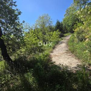 MOŠĆENIČKA DRAGA- građevinsko zemljište 1545m2 S GRAĐEVINSKOM DOZVOLOM!!! 2.RED DO MORA!!!