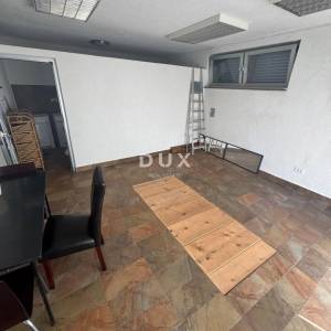 MOŠĆENIČKA DRAGA, KRAJ – Obnovljena primorska kuća s pogledom na more
