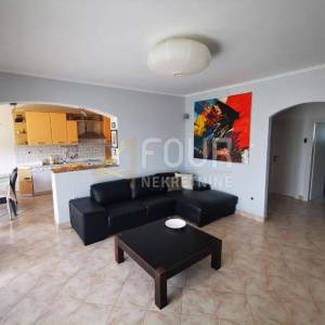 Najam, Rijeka, Kozala, 90m2, 3s+db, balkon