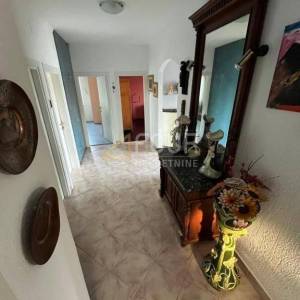 Najam, Rijeka, Kozala, 90m2, 3s+db, balkon
