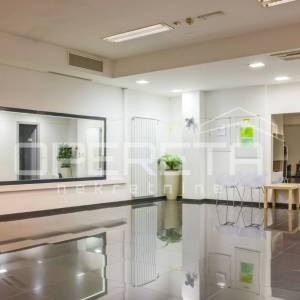 NAJAM,  ULIČNI LOKAL U VMD zgradi Vrbanićeva-Tuškanova, 292 m2, na dvije etaže