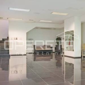 NAJAM,  ULIČNI LOKAL U VMD zgradi Vrbanićeva-Tuškanova, 292 m2, na dvije etaže