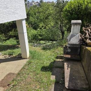 Najam, Zelenjak, trosoban stan površine 100m2 u kući, parking
