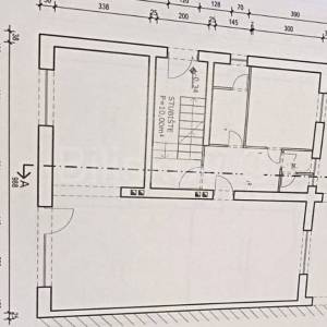 Najam, Maksimir, poslovni prostor 90m2 u prizemlju kuće, parking