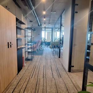 Najam, Špansko, poslovni prostor200m2, uređeno, parking