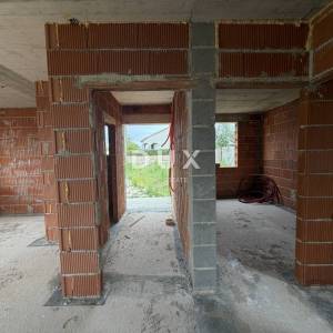 NIN, GRBE – Prizemnica u roh bau fazi