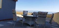 NIN- Kuća sa 4 apartmana