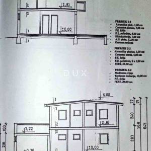 NIN- Kuća sa 4 apartmana