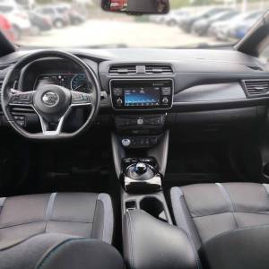 Nissan Leaf Elektro 40 kWh Tekna